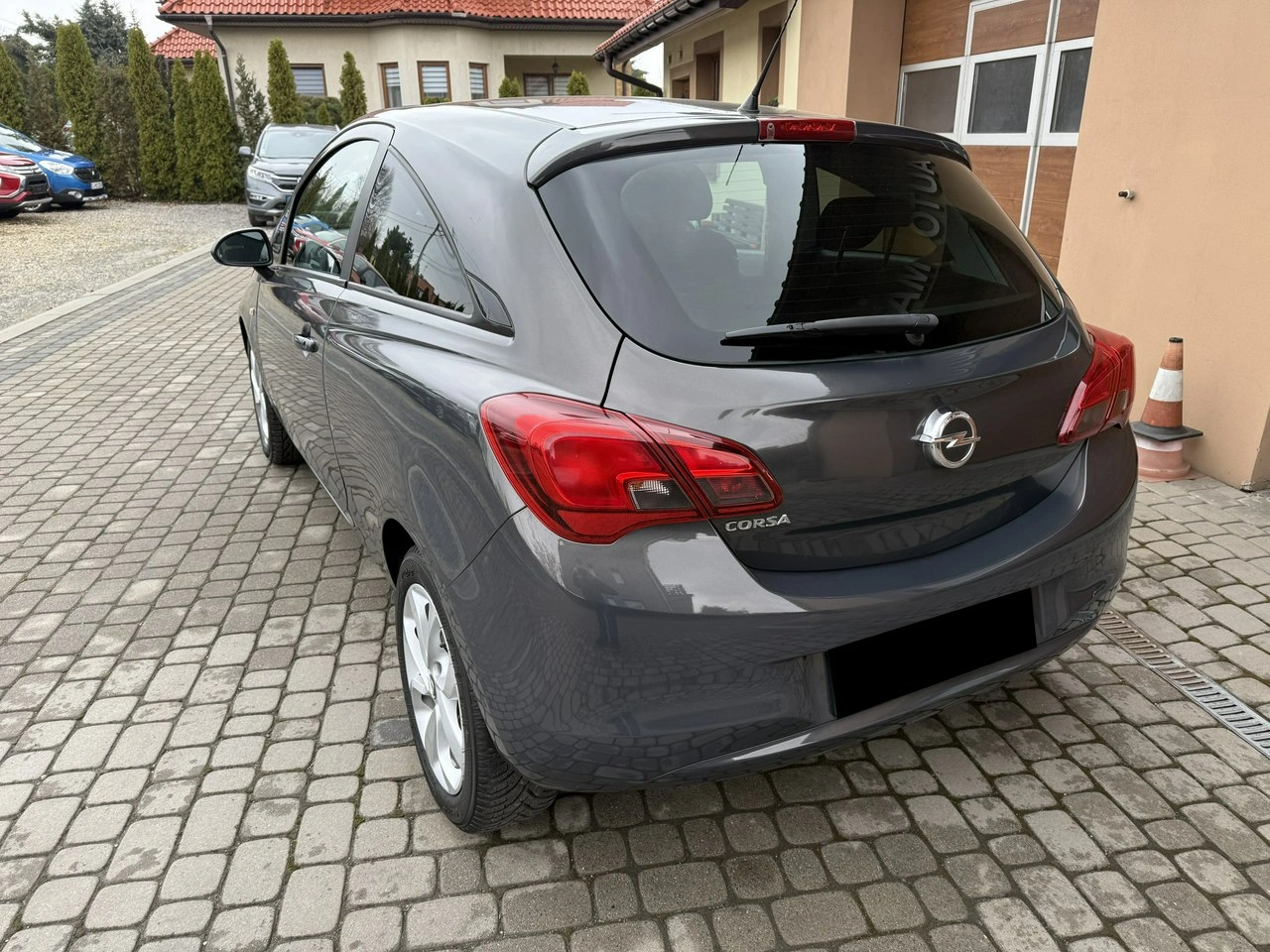 Opel Corsa - Zdjęcie 8