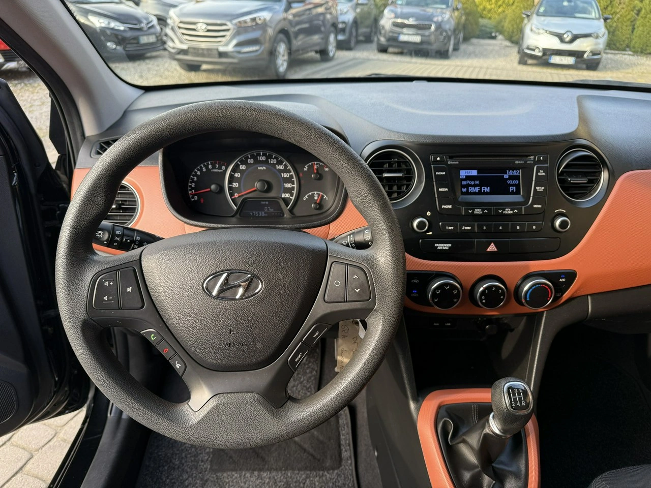 Hyundai i10 - Zdjęcie 14