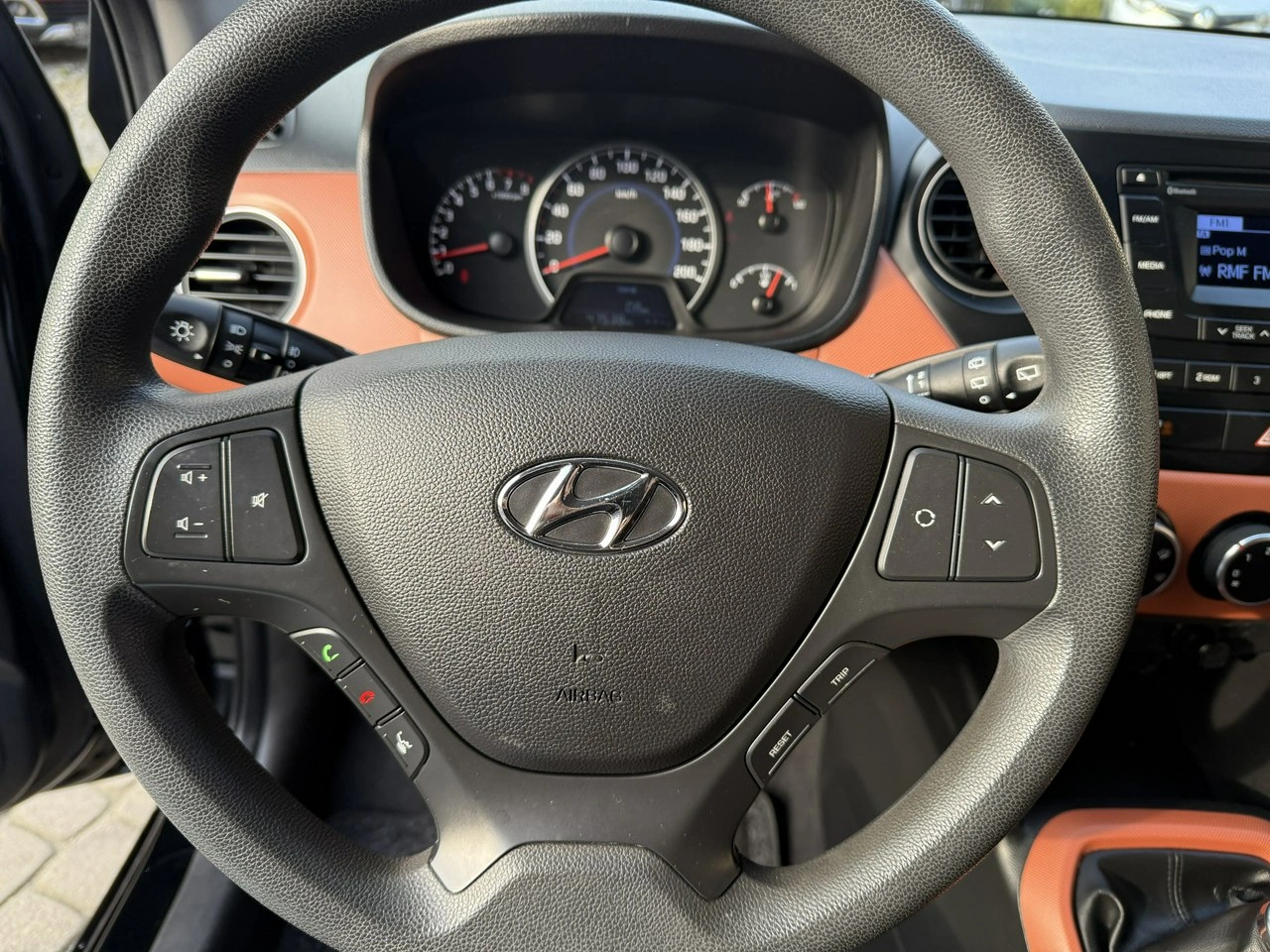 Hyundai i10 - Zdjęcie 15