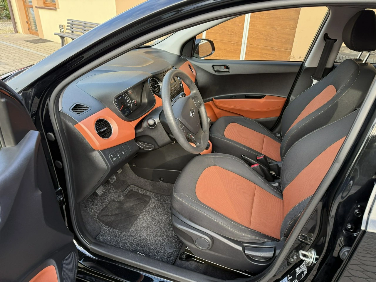 Hyundai i10 - Zdjęcie 19