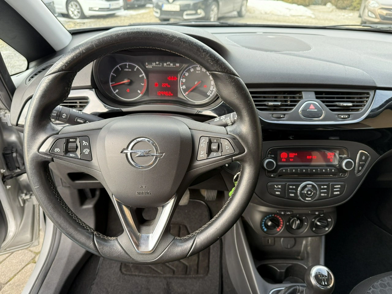 Opel Corsa - Zdjęcie 9