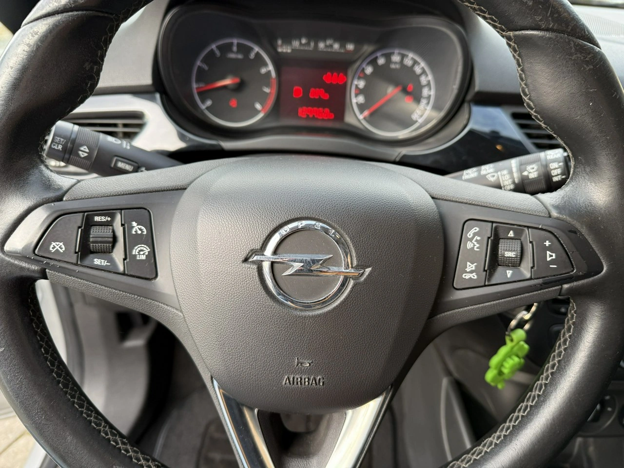 Opel Corsa - Zdjęcie 10