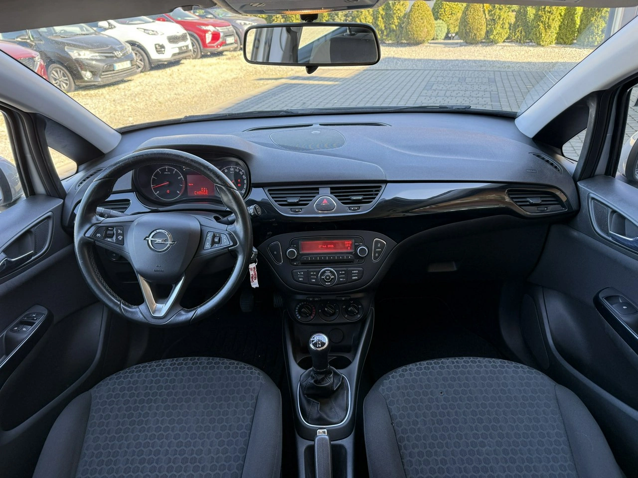 Opel Corsa - Zdjęcie 12