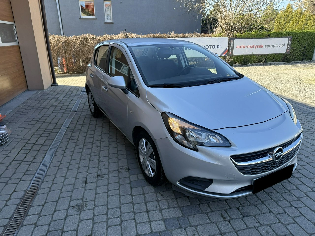 Opel Corsa - Zdjęcie 2
