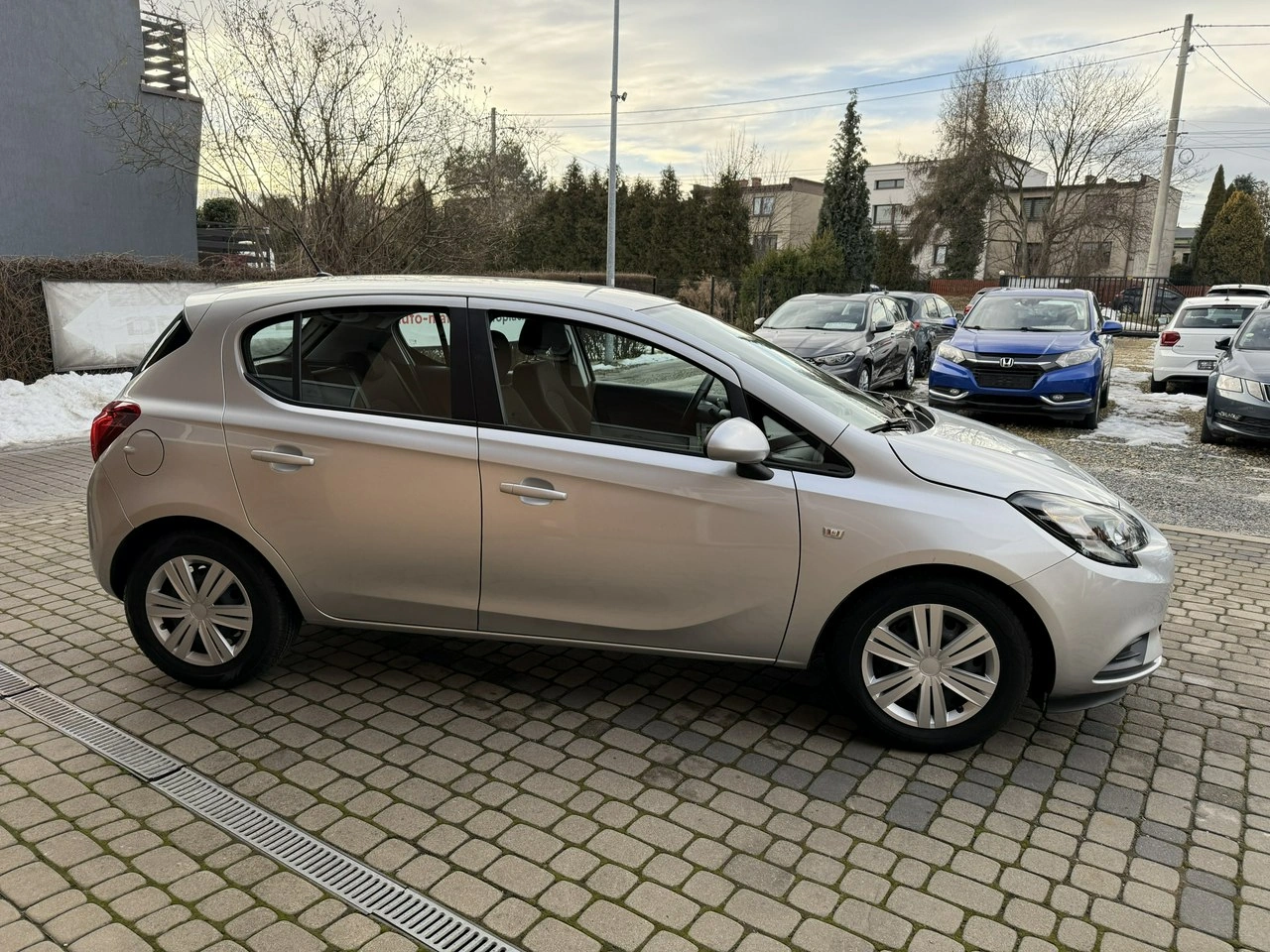 Opel Corsa - Zdjęcie 3