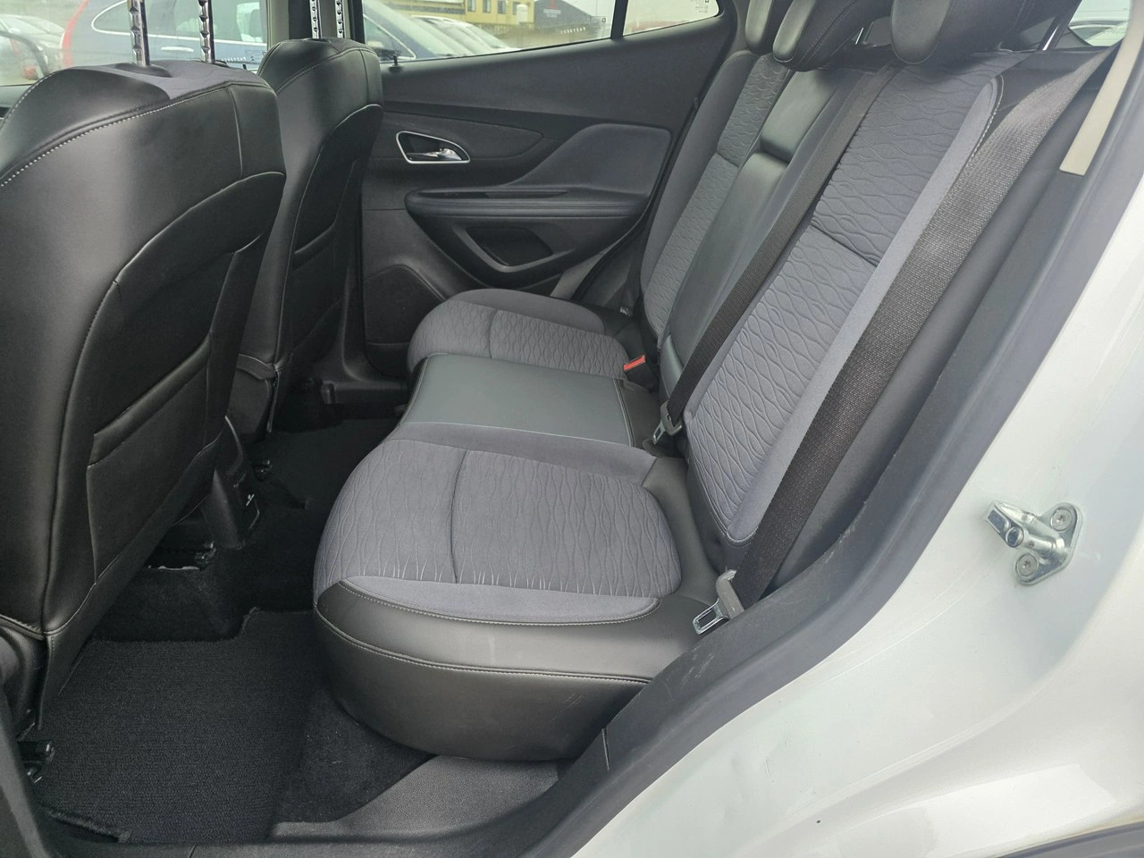 Opel Mokka - Zdjęcie 20