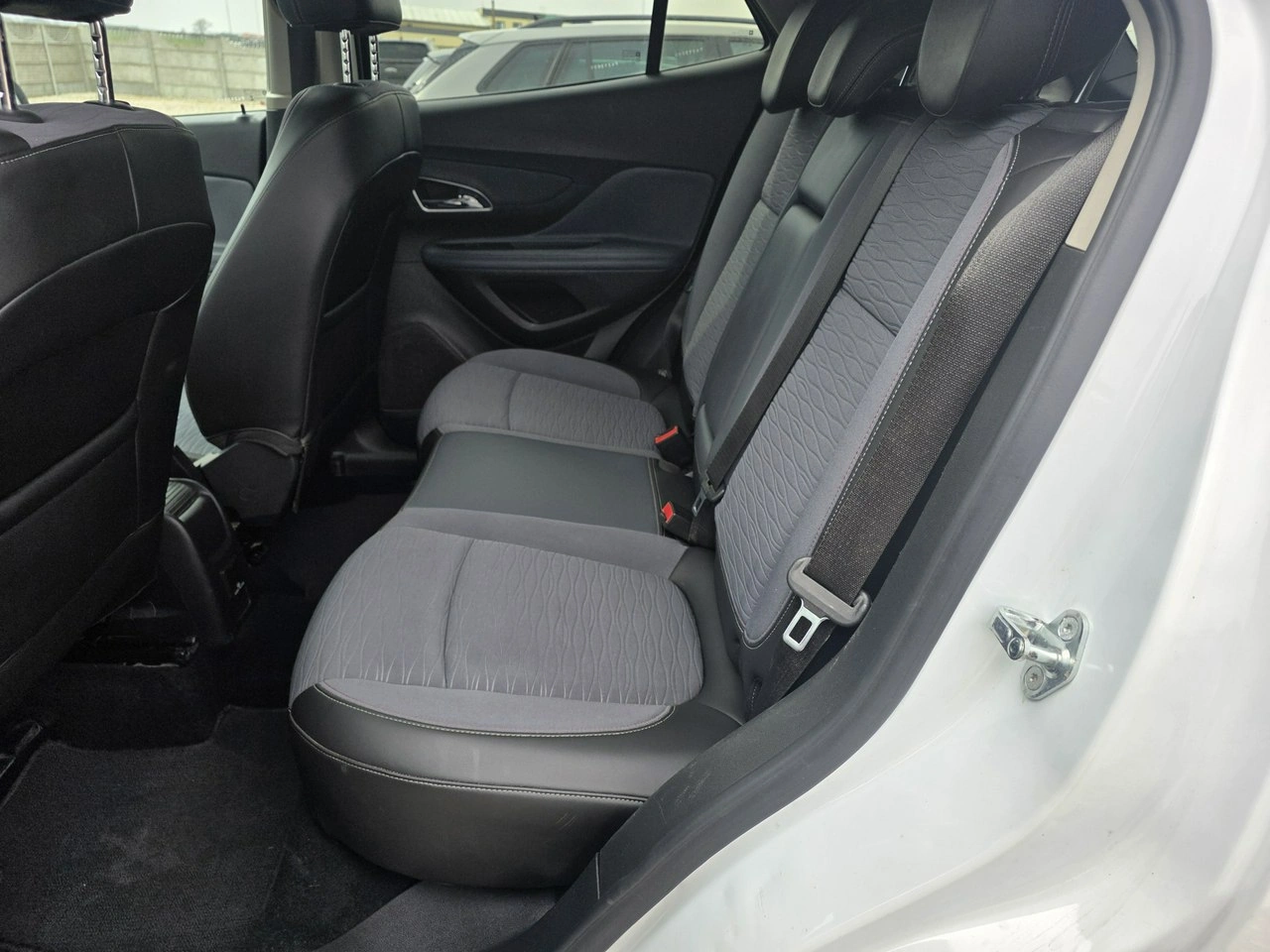 Opel Mokka - Zdjęcie 22