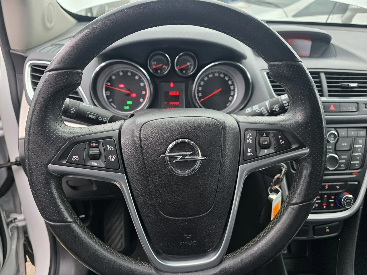 Opel Mokka - Zdjęcie 26