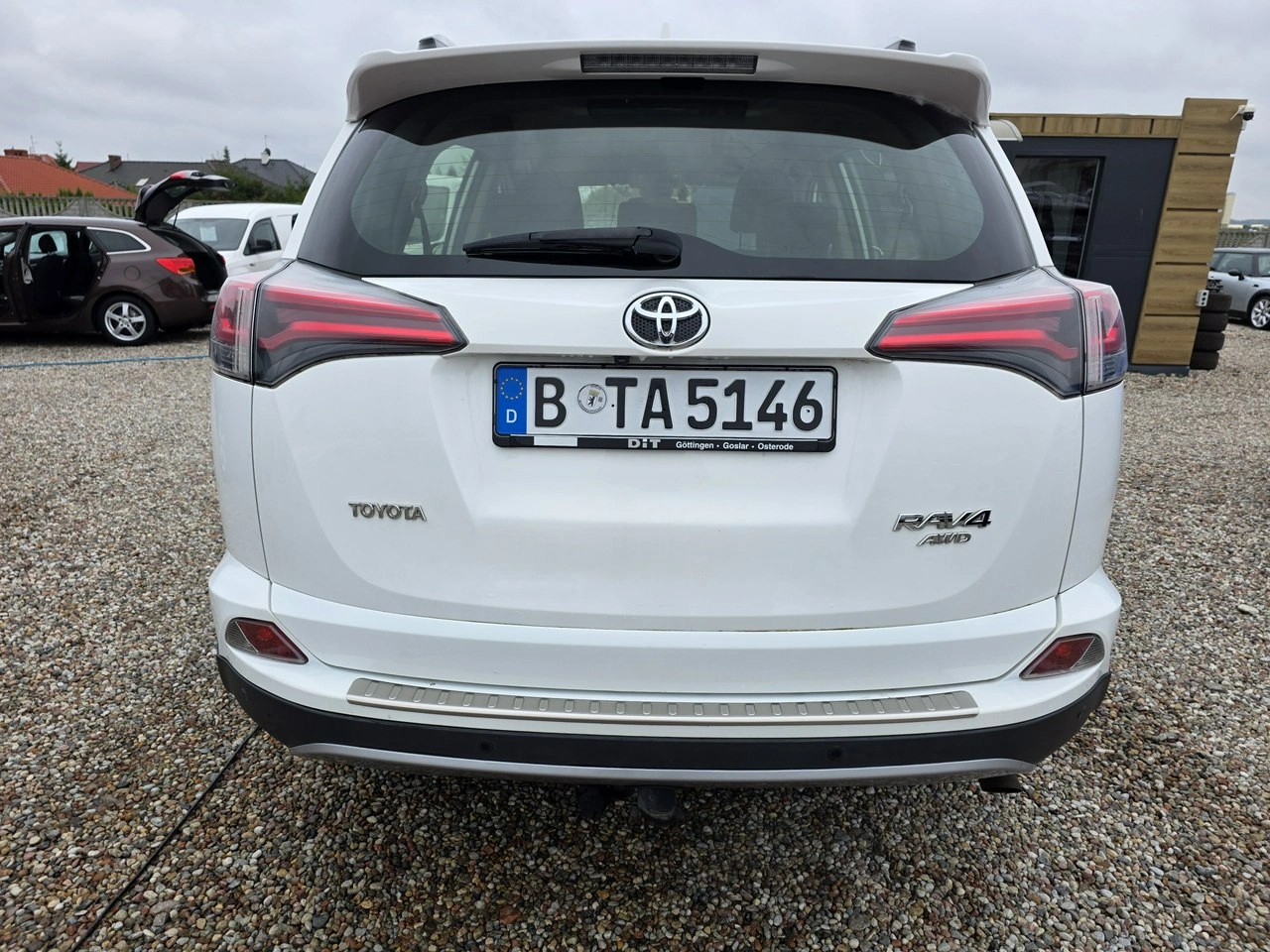 Toyota RAV-4 - Zdjęcie 9