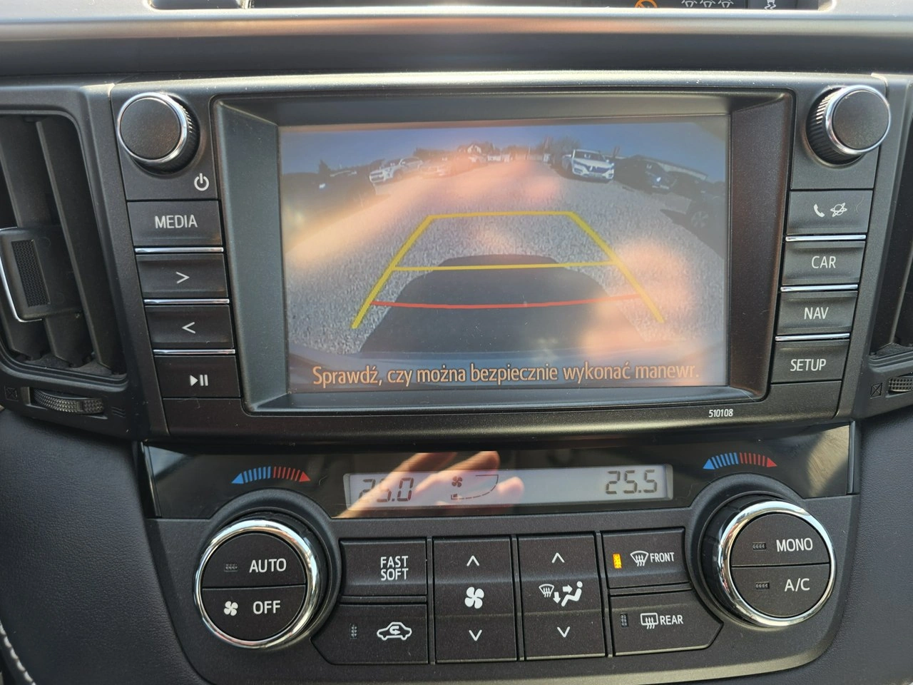 Toyota RAV-4 - Zdjęcie 15