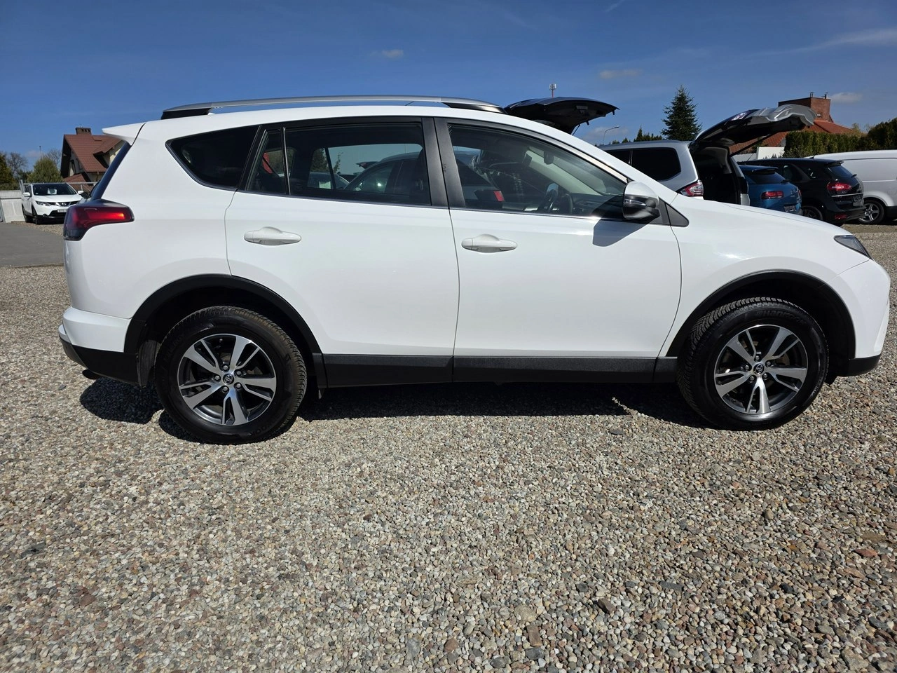 Toyota RAV-4 - Zdjęcie 19