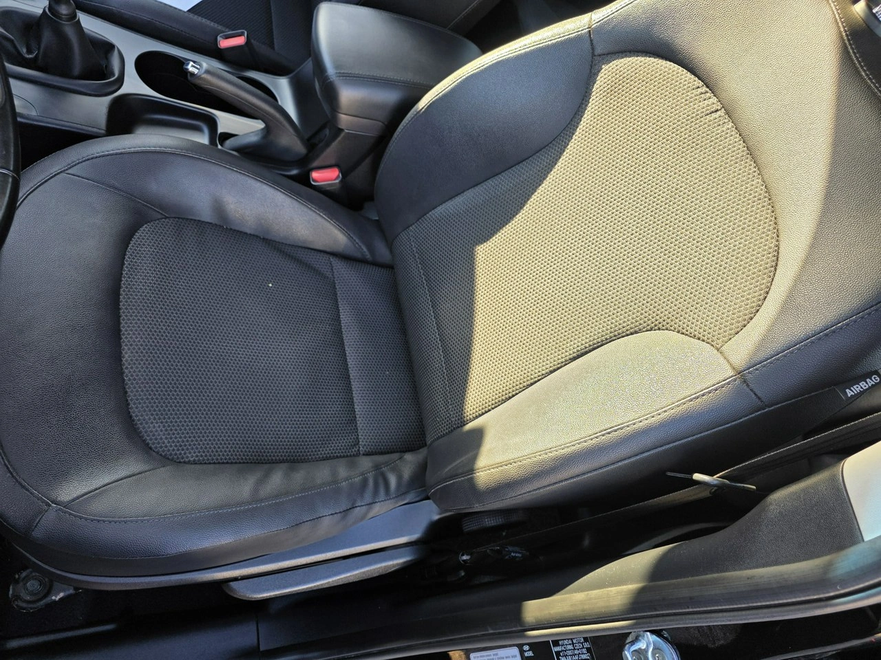 Hyundai ix35 - Zdjęcie 8