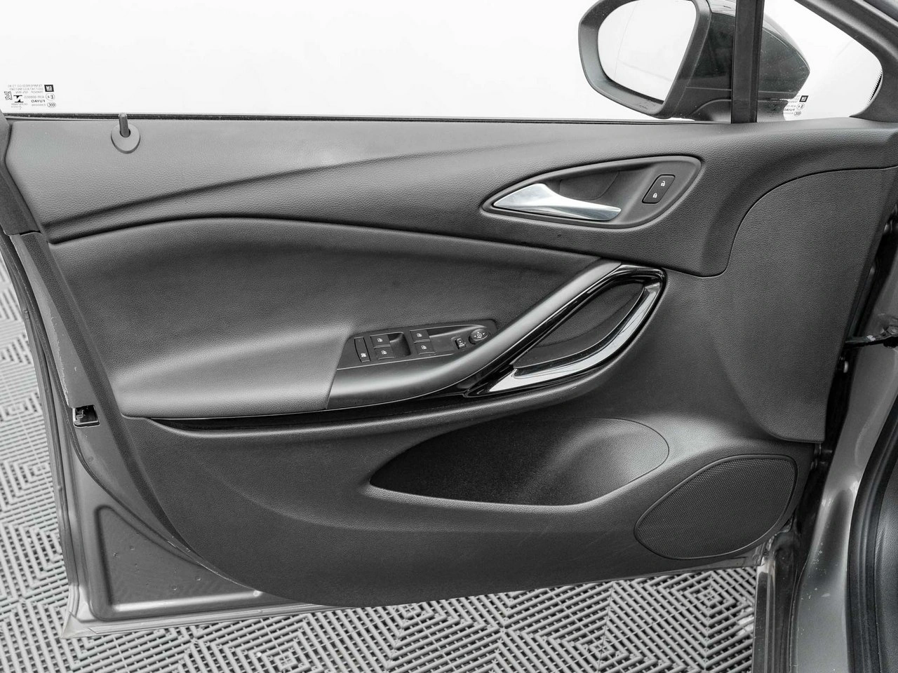 Opel Astra - Zdjęcie 10