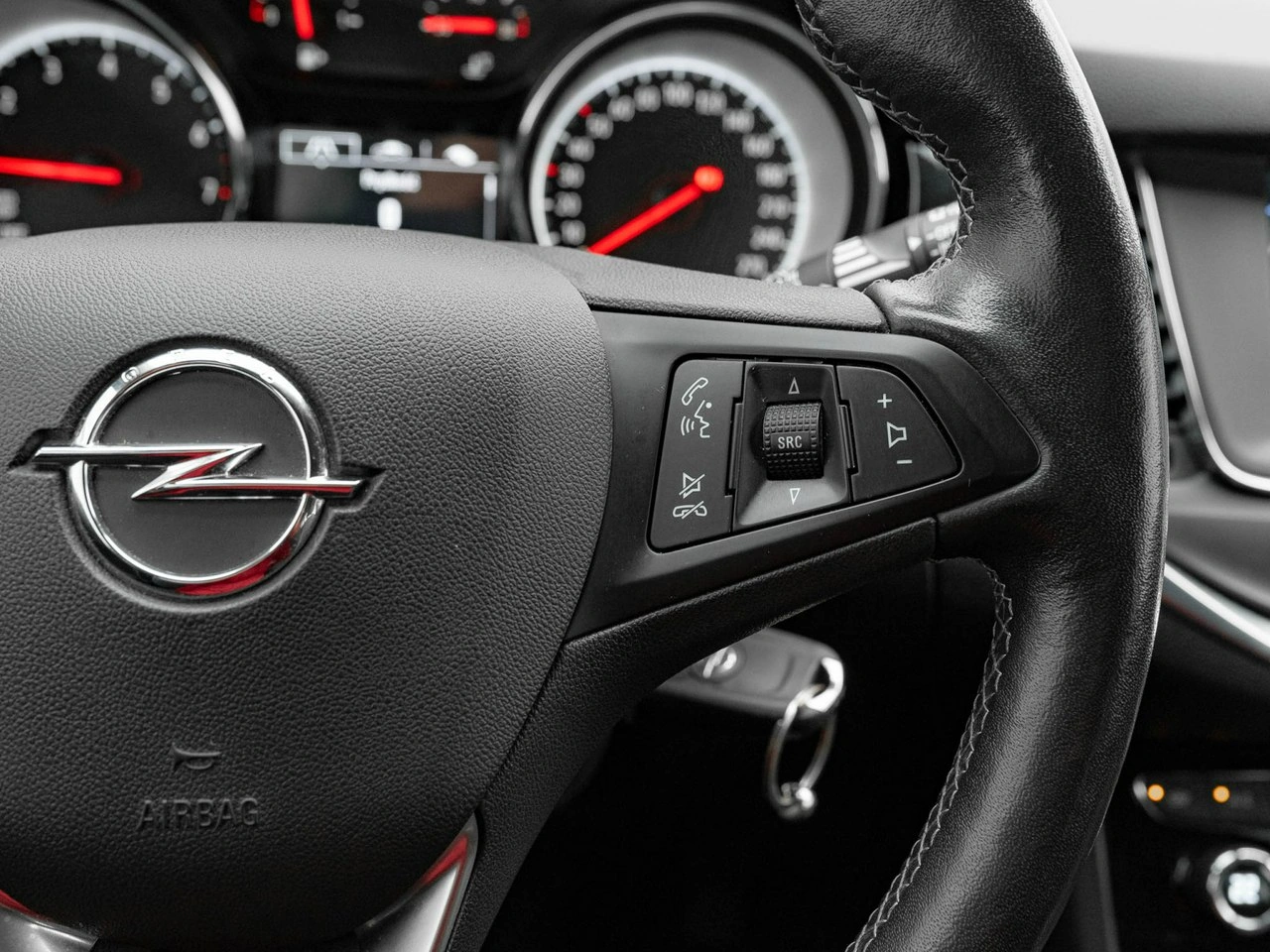 Opel Astra - Zdjęcie 15