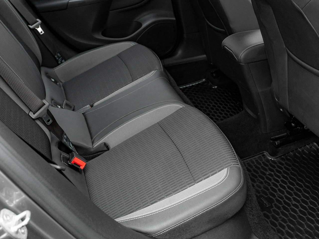 Opel Astra - Zdjęcie 26