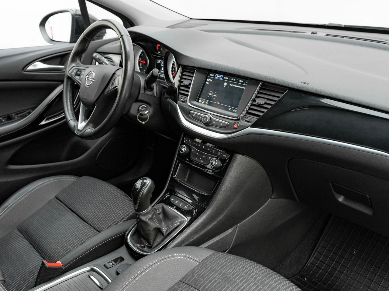 Opel Astra - Zdjęcie 29