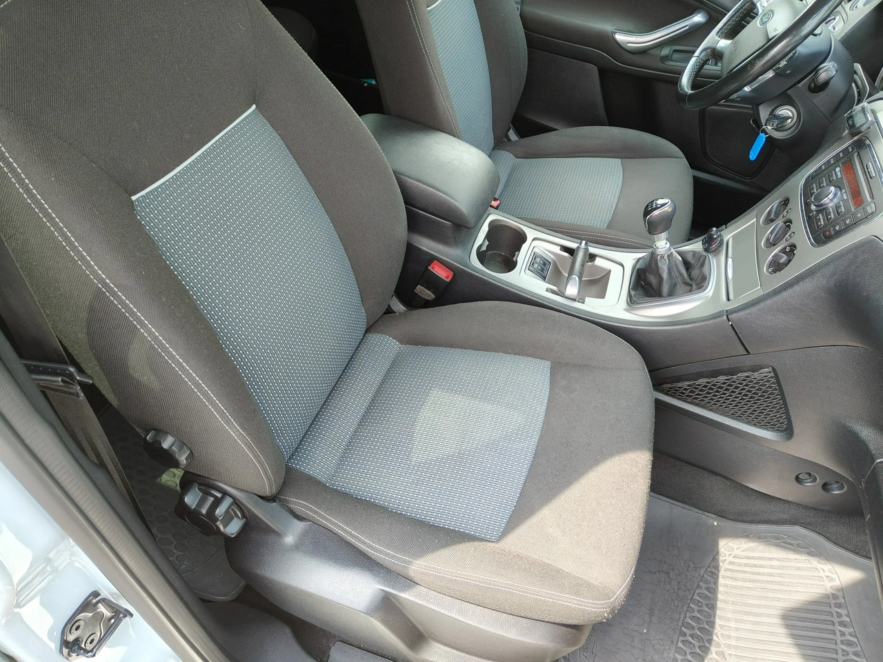 Ford Galaxy - Zdjęcie 12