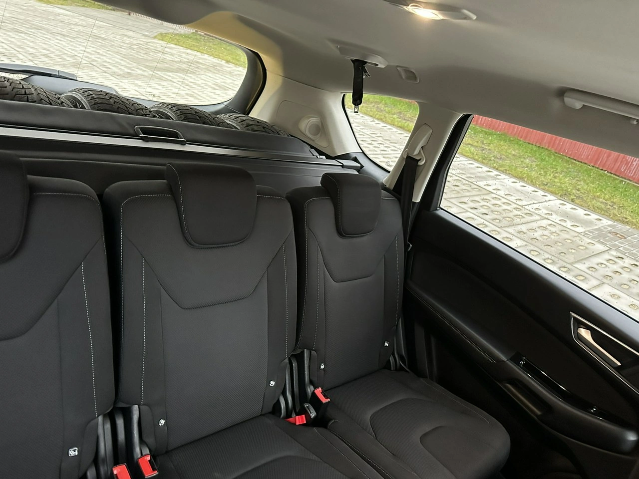 Ford S-Max - Zdjęcie 11