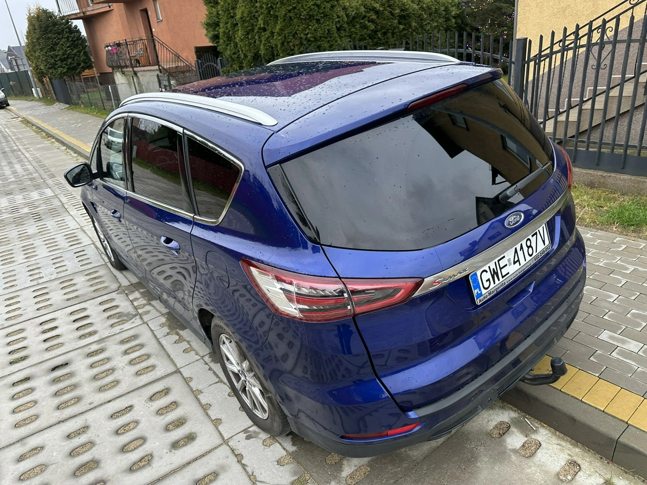 Ford S-Max - Zdjęcie 4