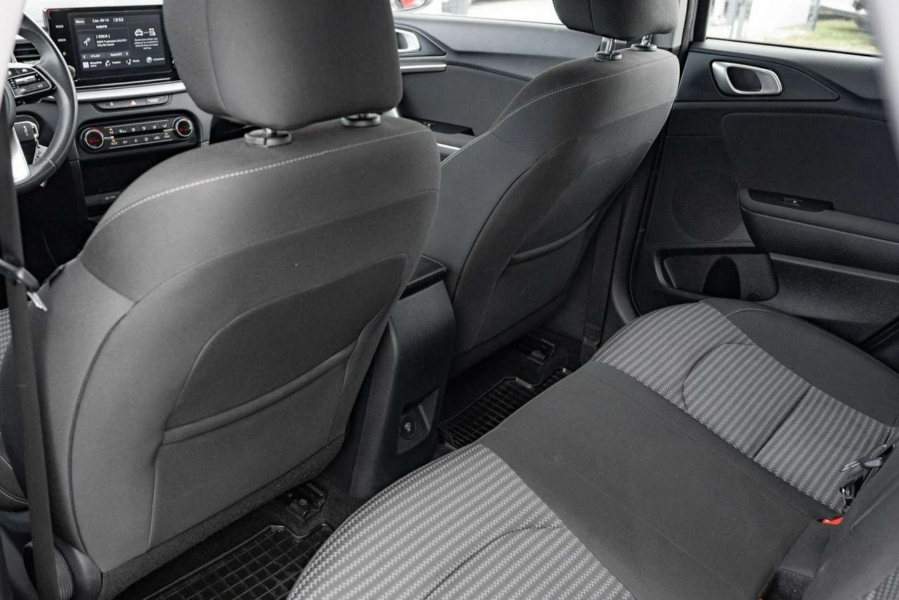 Kia Ceed - Zdjęcie 19