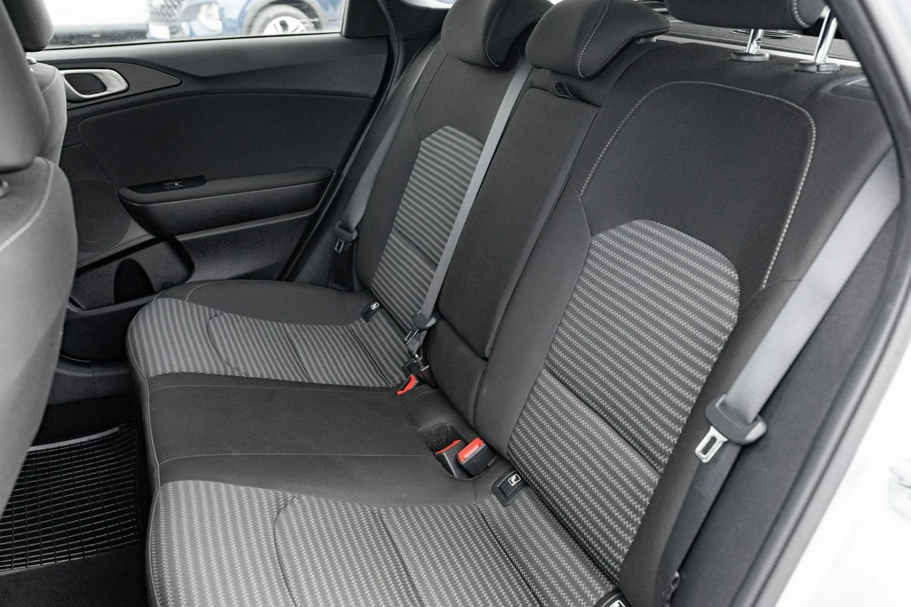 Kia Ceed - Zdjęcie 20