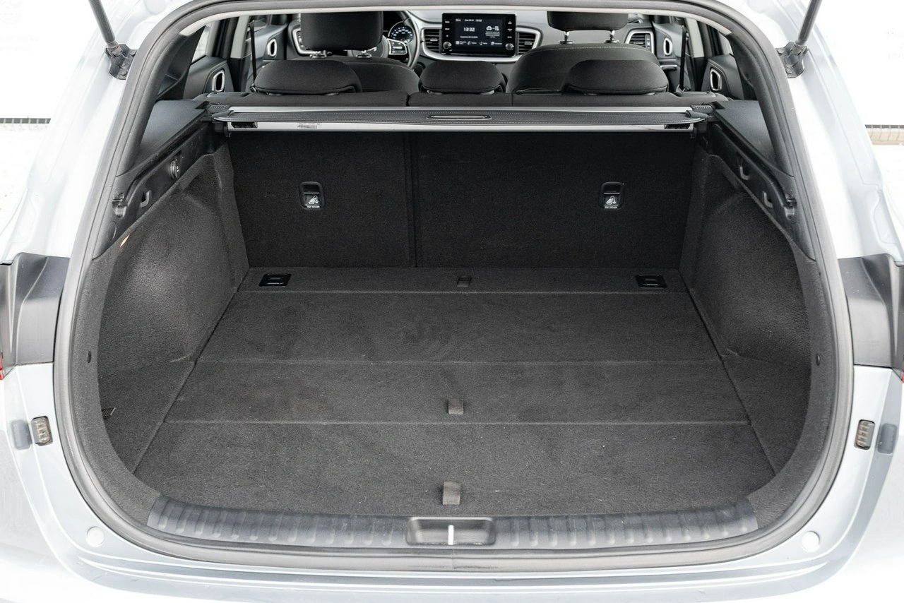 Kia Ceed - Zdjęcie 23