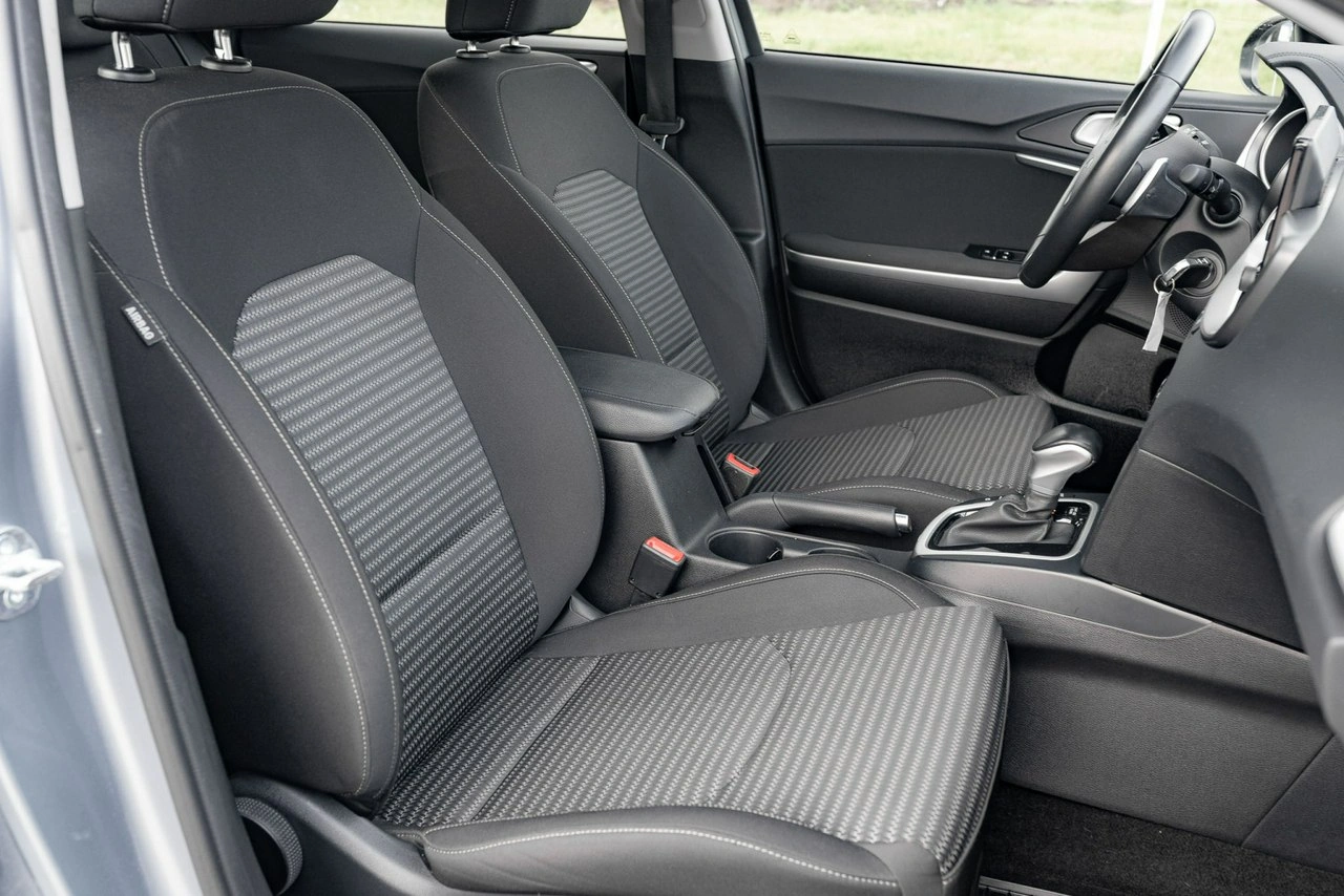 Kia Ceed - Zdjęcie 28