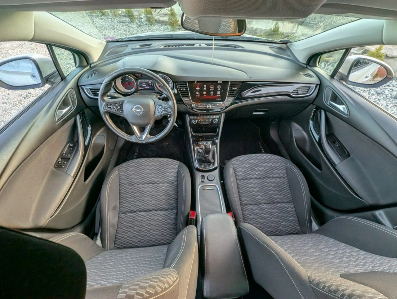 Opel Astra - Zdjęcie 12