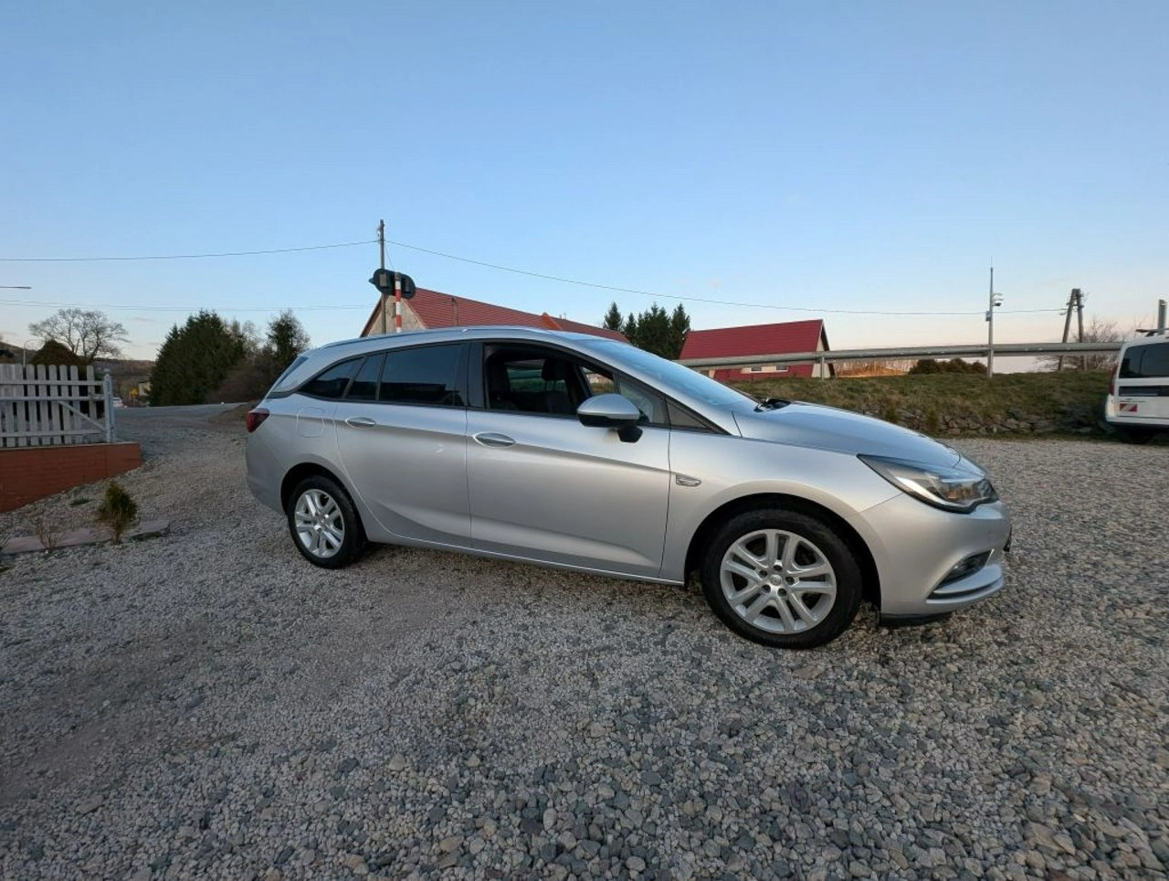 Opel Astra - Zdjęcie 3