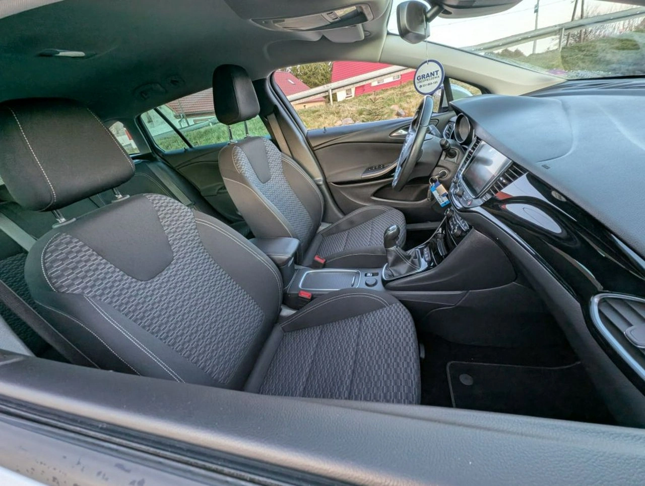 Opel Astra - Zdjęcie 4