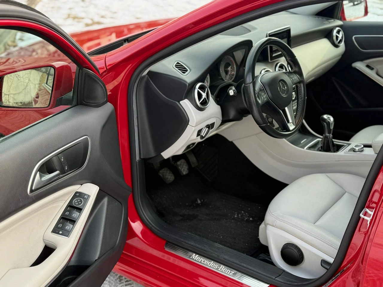 Mercedes A 200 - Zdjęcie 4