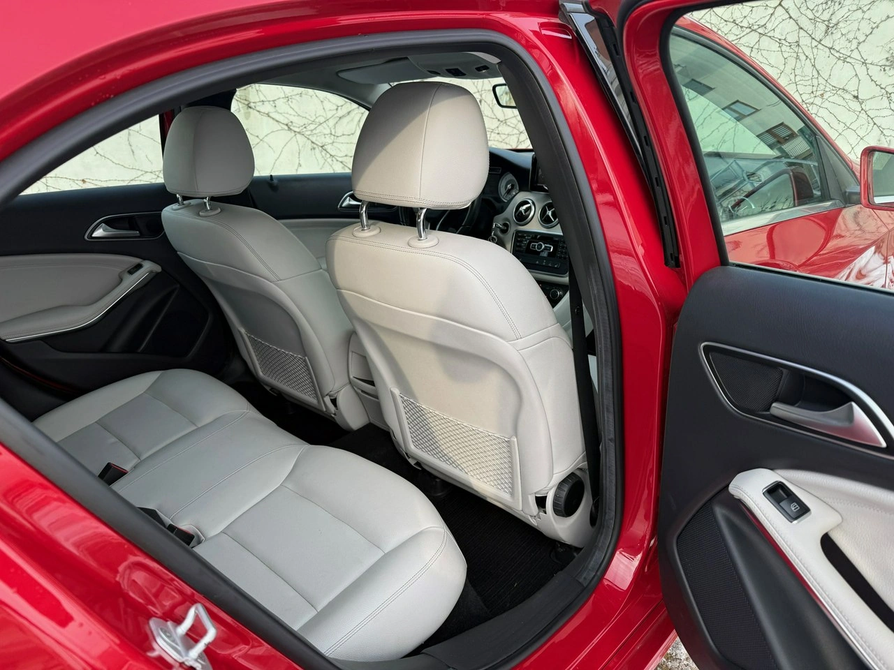 Mercedes A 200 - Zdjęcie 8