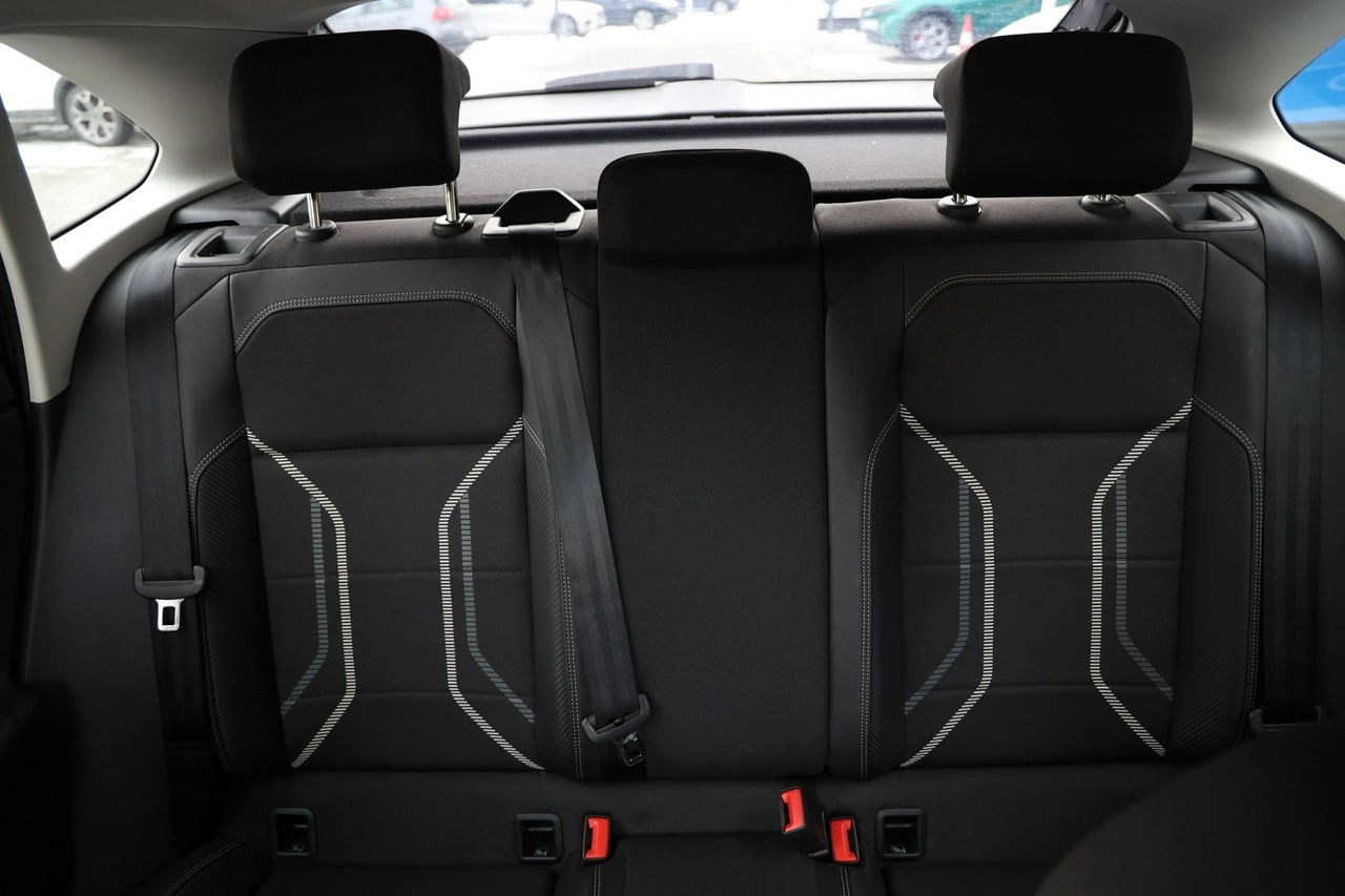 Volkswagen Taigo - Zdjęcie 21