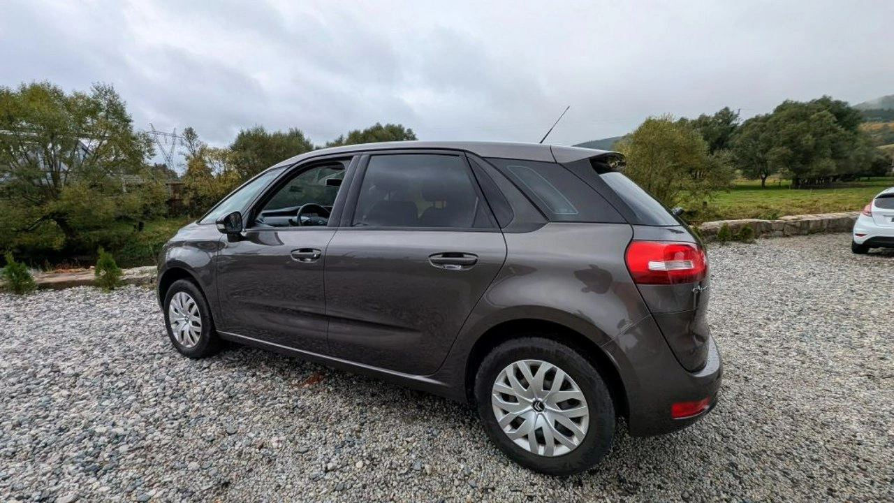 Citroën C4 Picasso - Zdjęcie 12