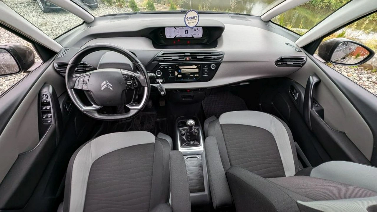 Citroën C4 Picasso - Zdjęcie 23