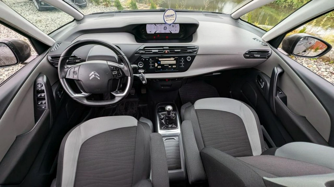 Citroën C4 Picasso - Zdjęcie 23