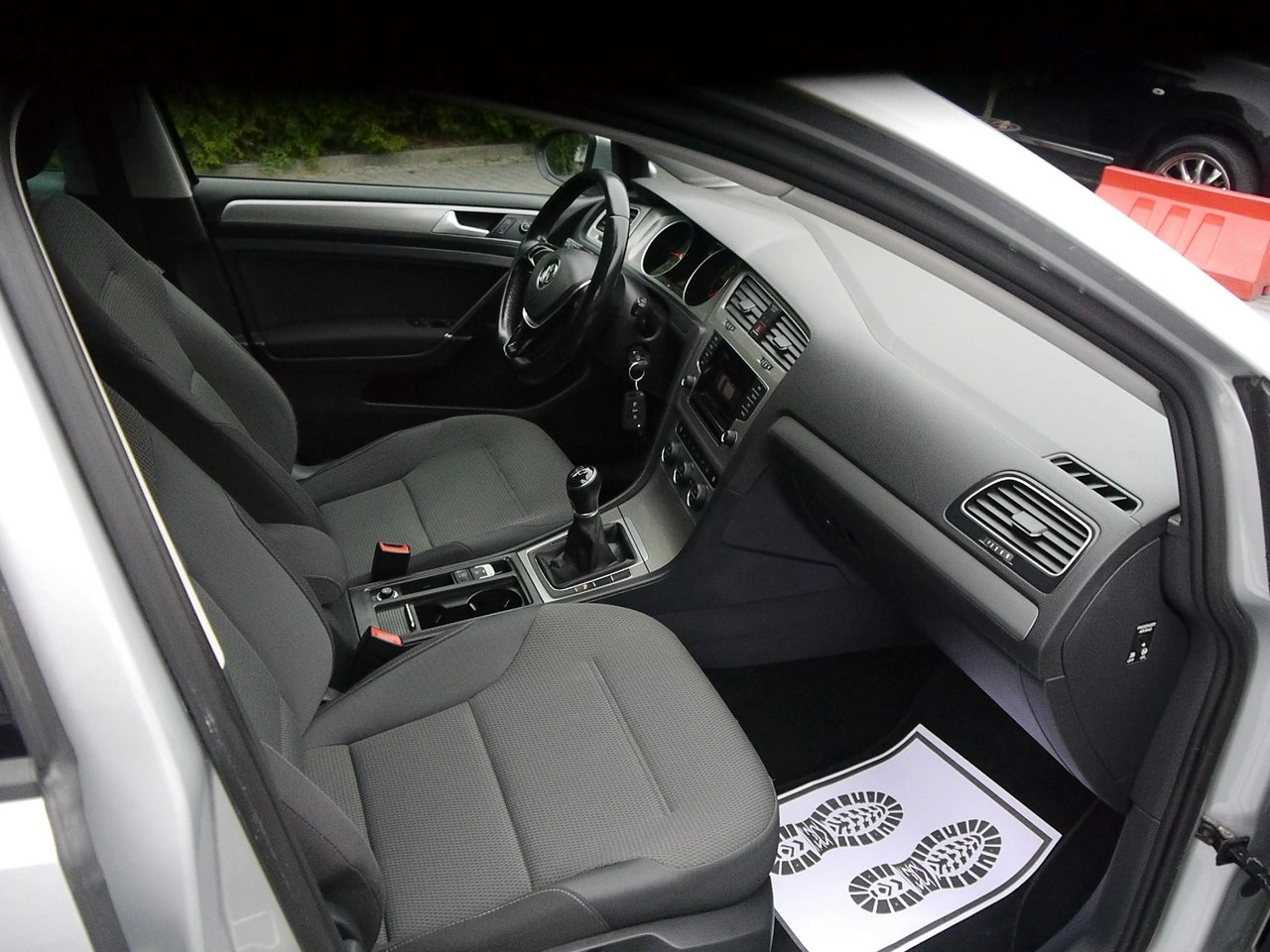 Volkswagen Golf - Zdjęcie 24