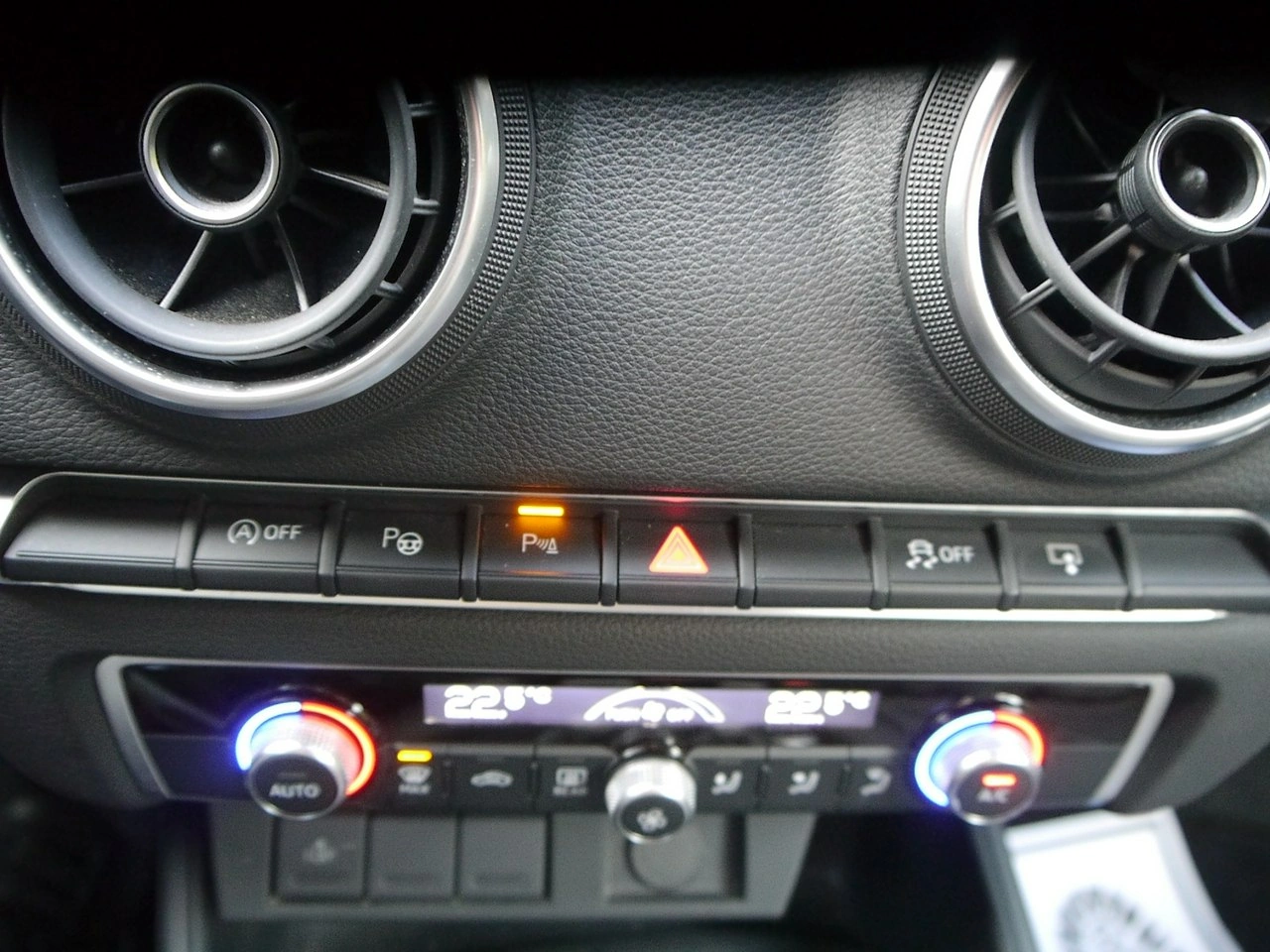 Audi A3 - Zdjęcie 22