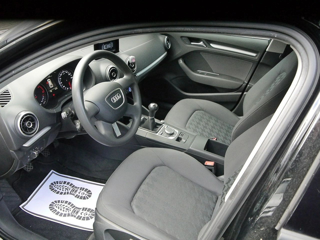 Audi A3 - Zdjęcie 25