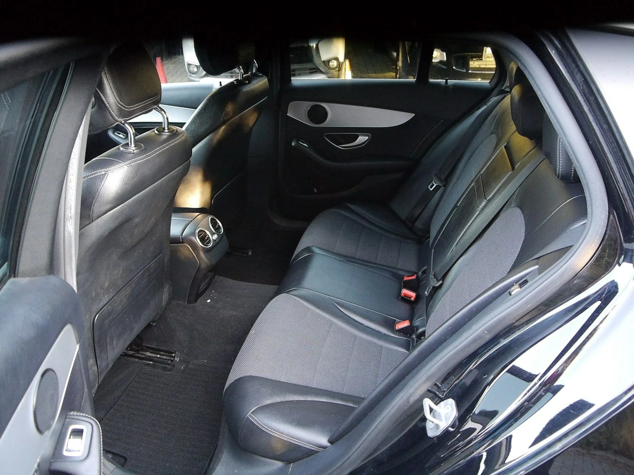 Mercedes C 180 - Zdjęcie 25