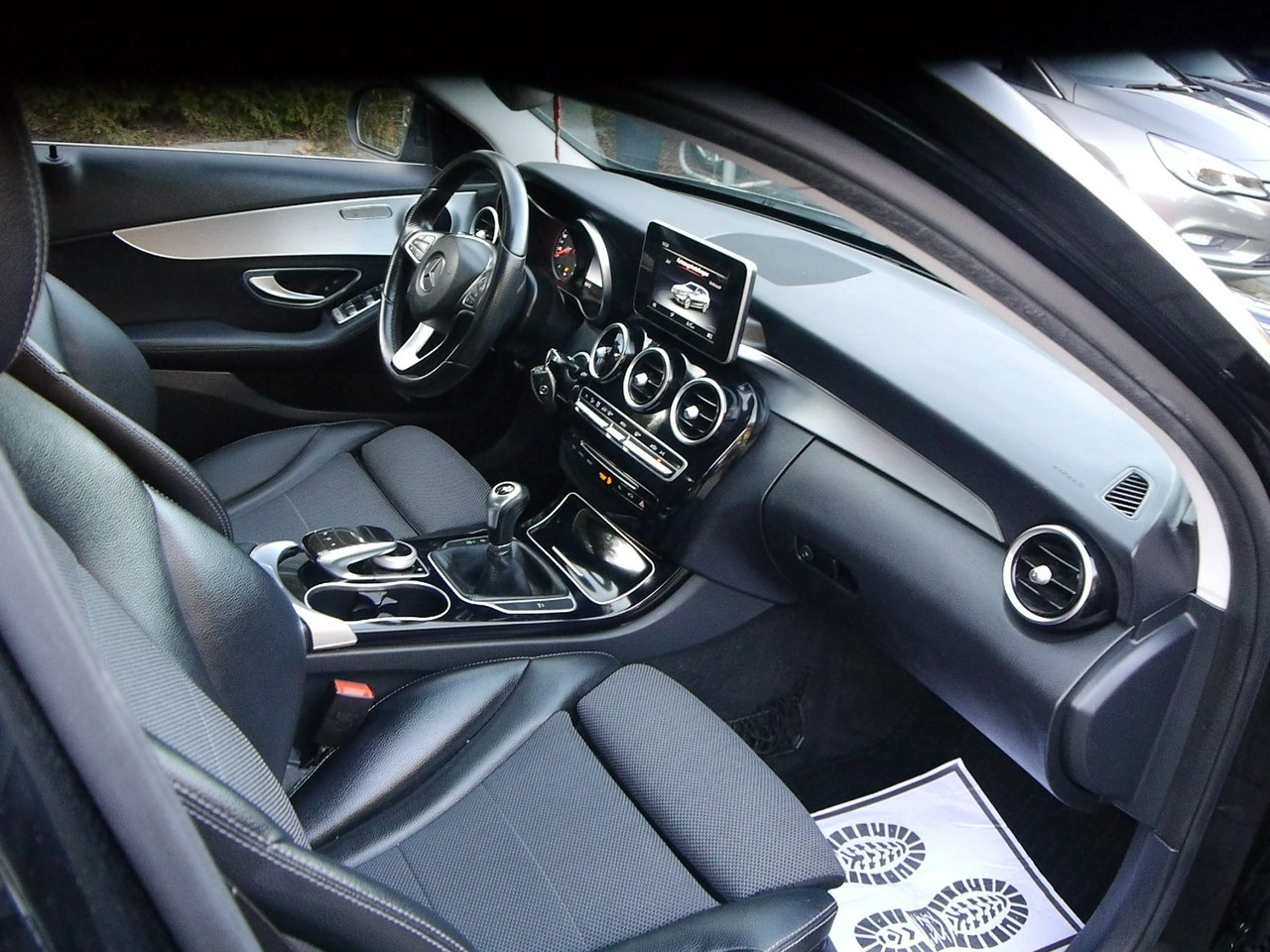 Mercedes C 180 - Zdjęcie 21