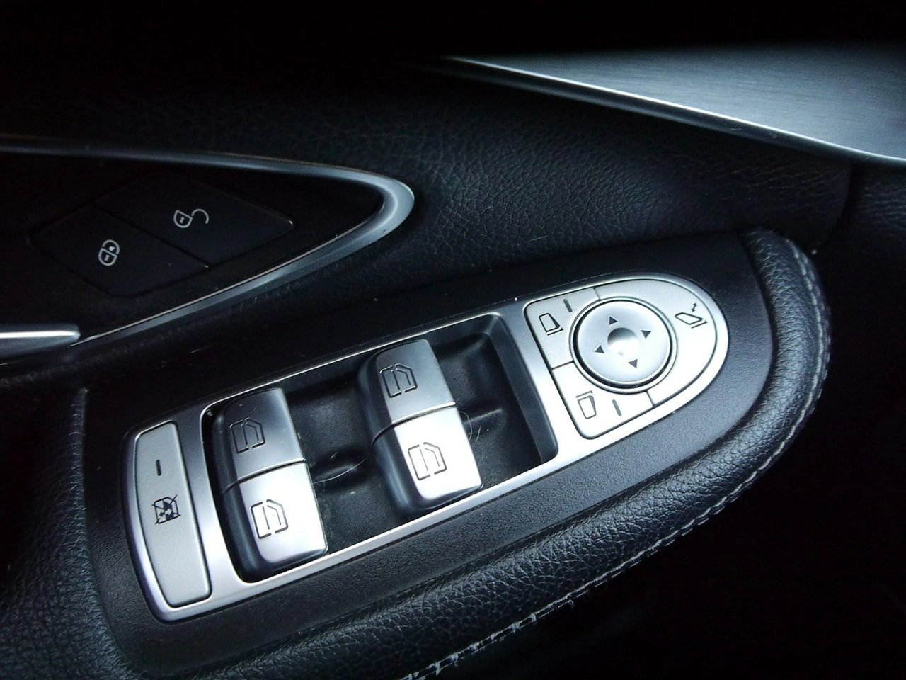 Mercedes C 180 - Zdjęcie 34