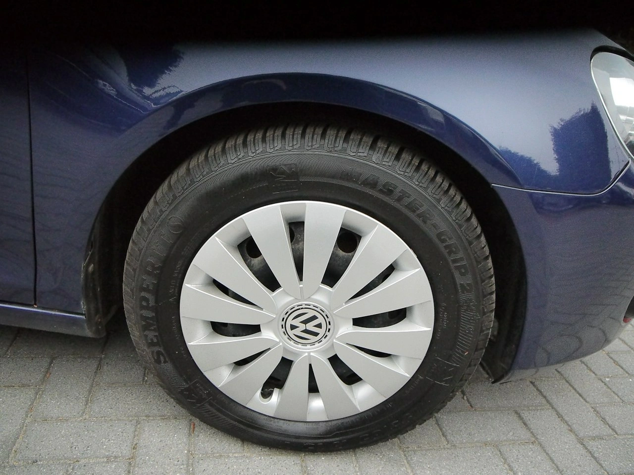 Volkswagen Golf - Zdjęcie 14