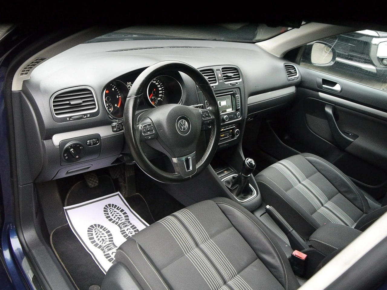 Volkswagen Golf - Zdjęcie 15