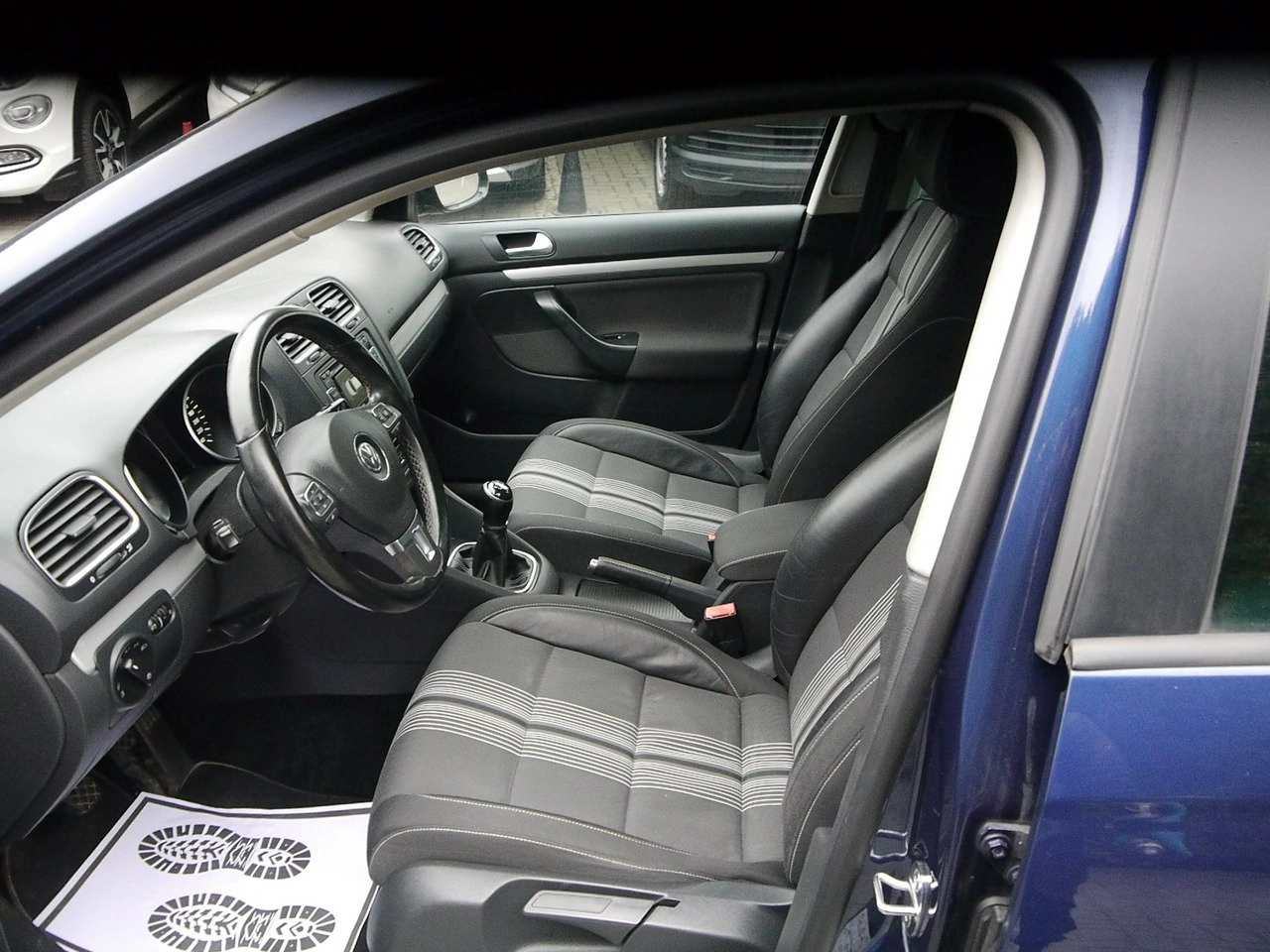 Volkswagen Golf - Zdjęcie 16