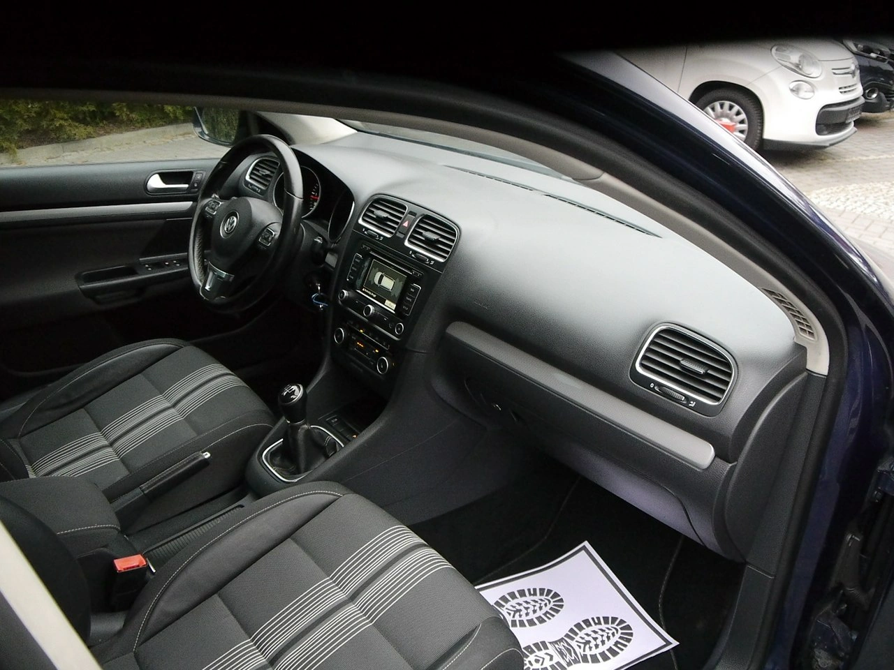 Volkswagen Golf - Zdjęcie 24