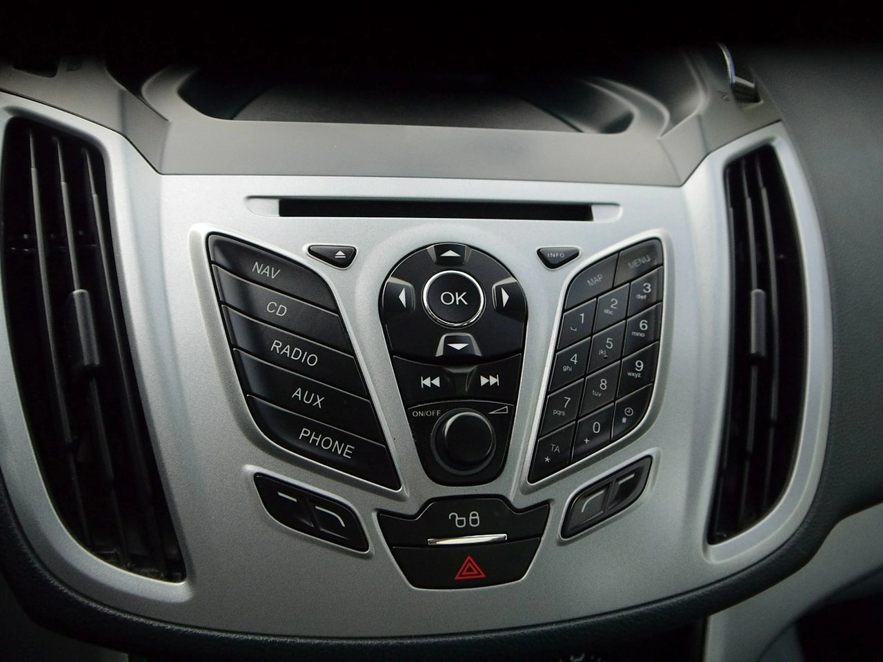 Ford C-MAX - Zdjęcie 19