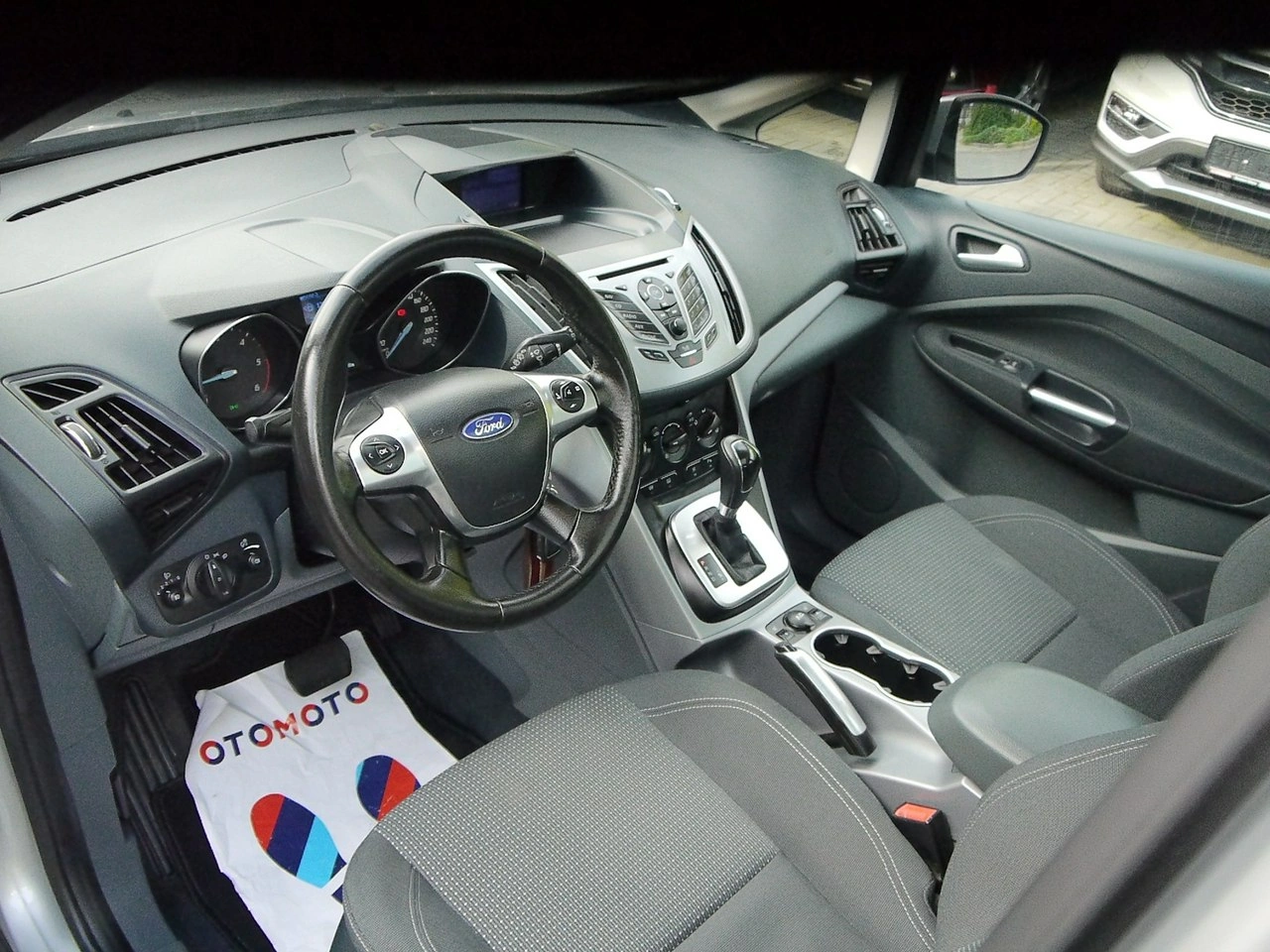 Ford C-MAX - Zdjęcie 22