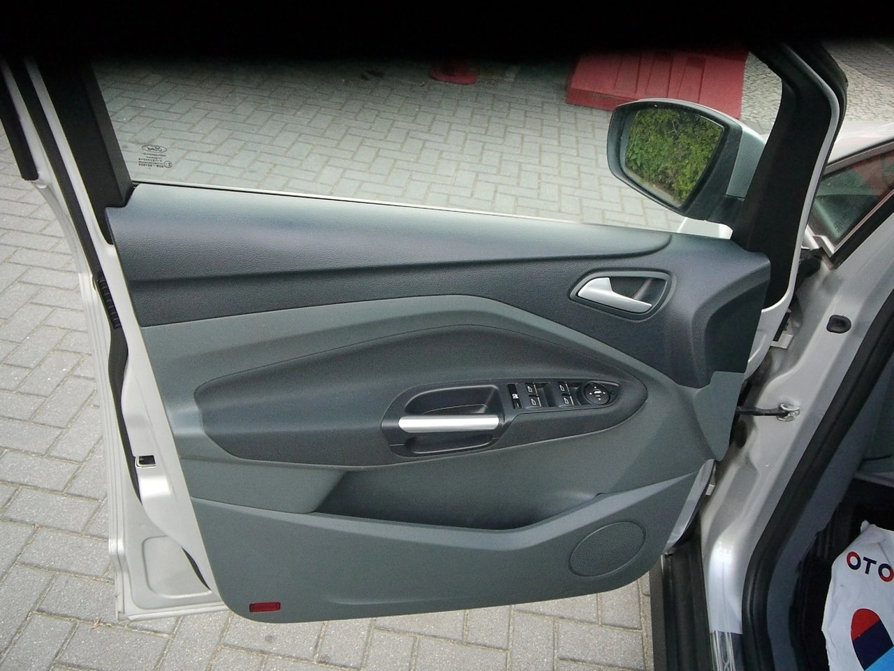 Ford C-MAX - Zdjęcie 32