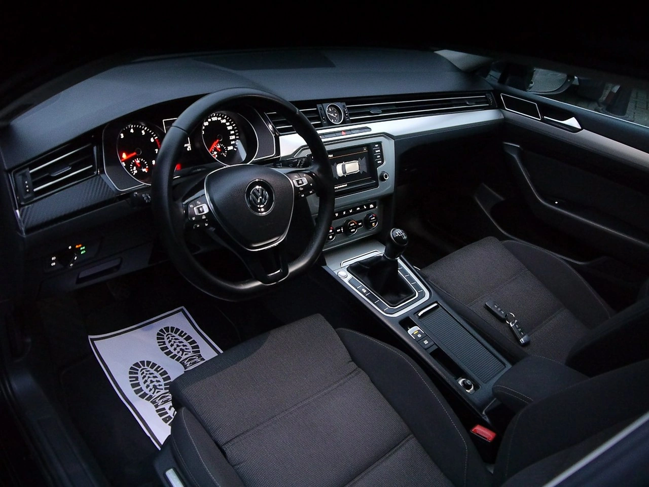 Volkswagen Passat - Zdjęcie 26